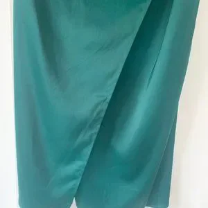 Lulus | Dresses | Lulus Hollywood Woman Forest Green Satin Midi Dress |  Poshmark